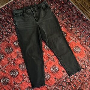 American Eagle high rise mom jeans